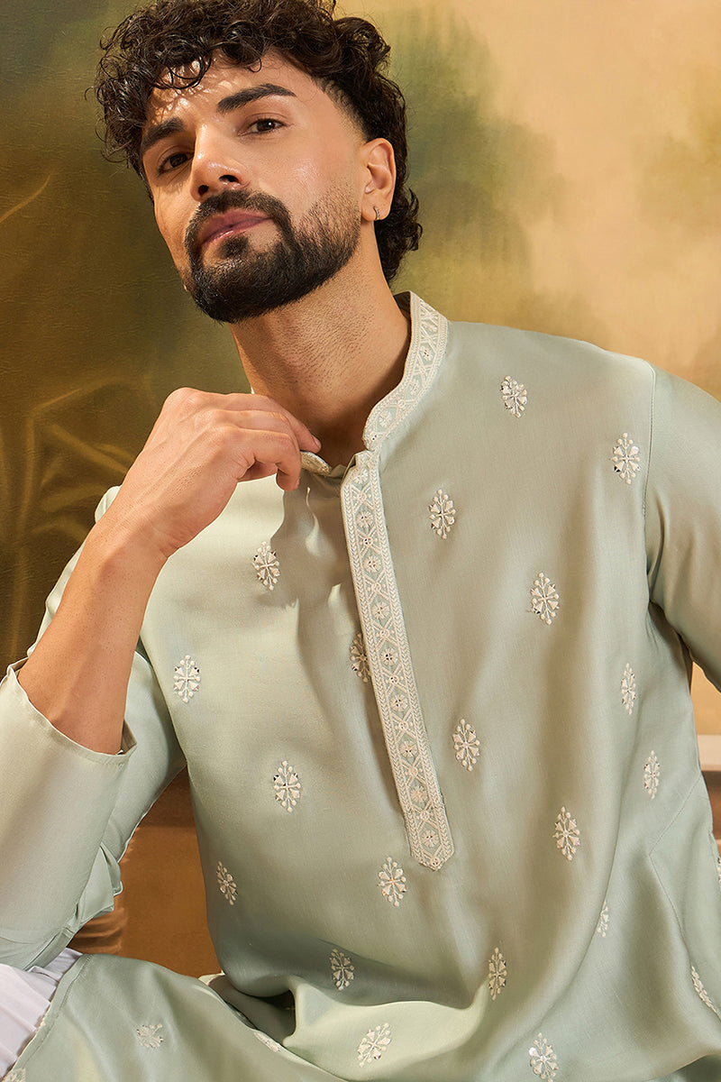 Green Silk Blend Solid Embroidered Straight Kurta MKU1450