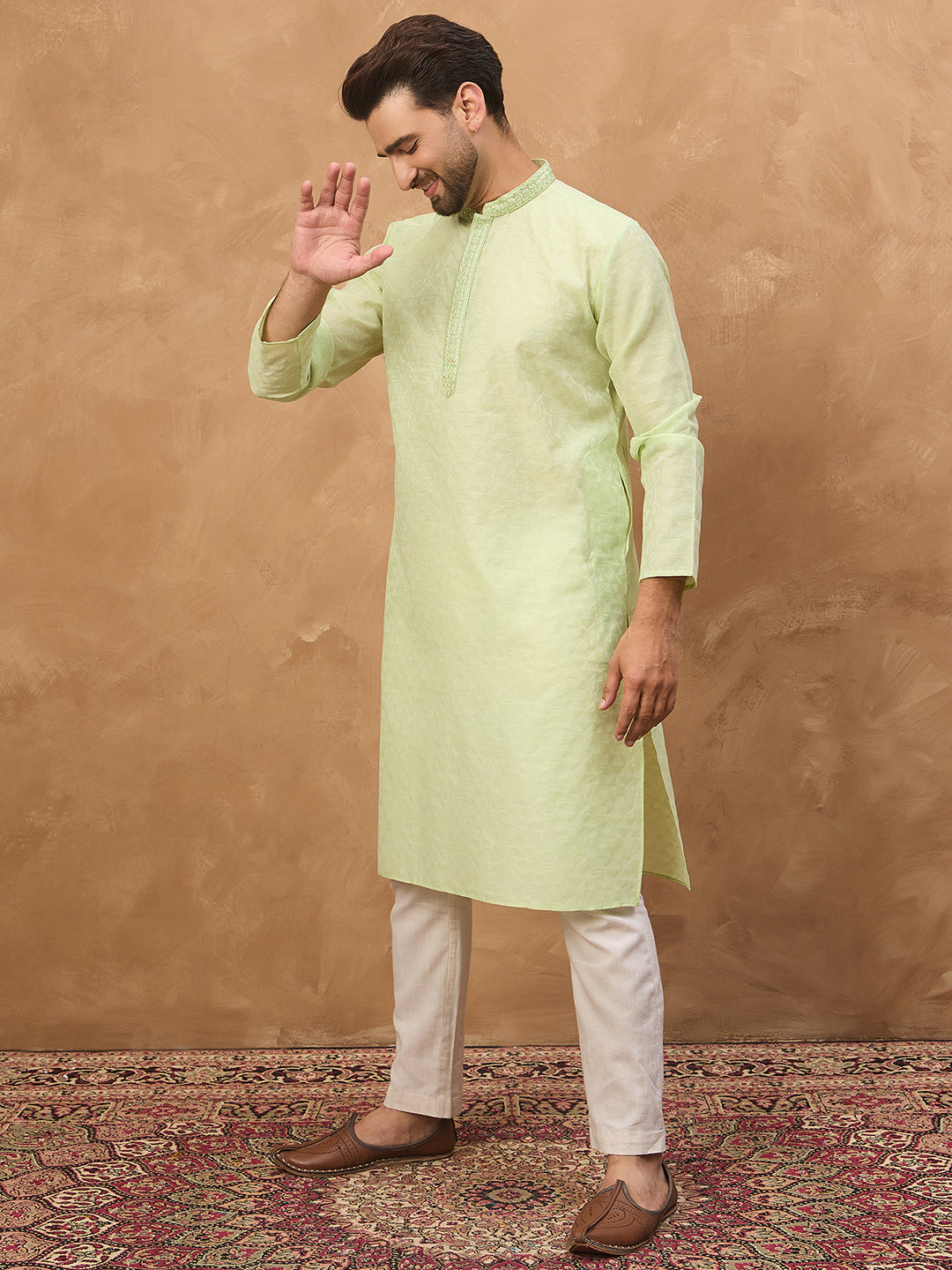 Ethnic Bay Men Green Silk Blend Solid Embroidered Straight Kurta-MKU1451