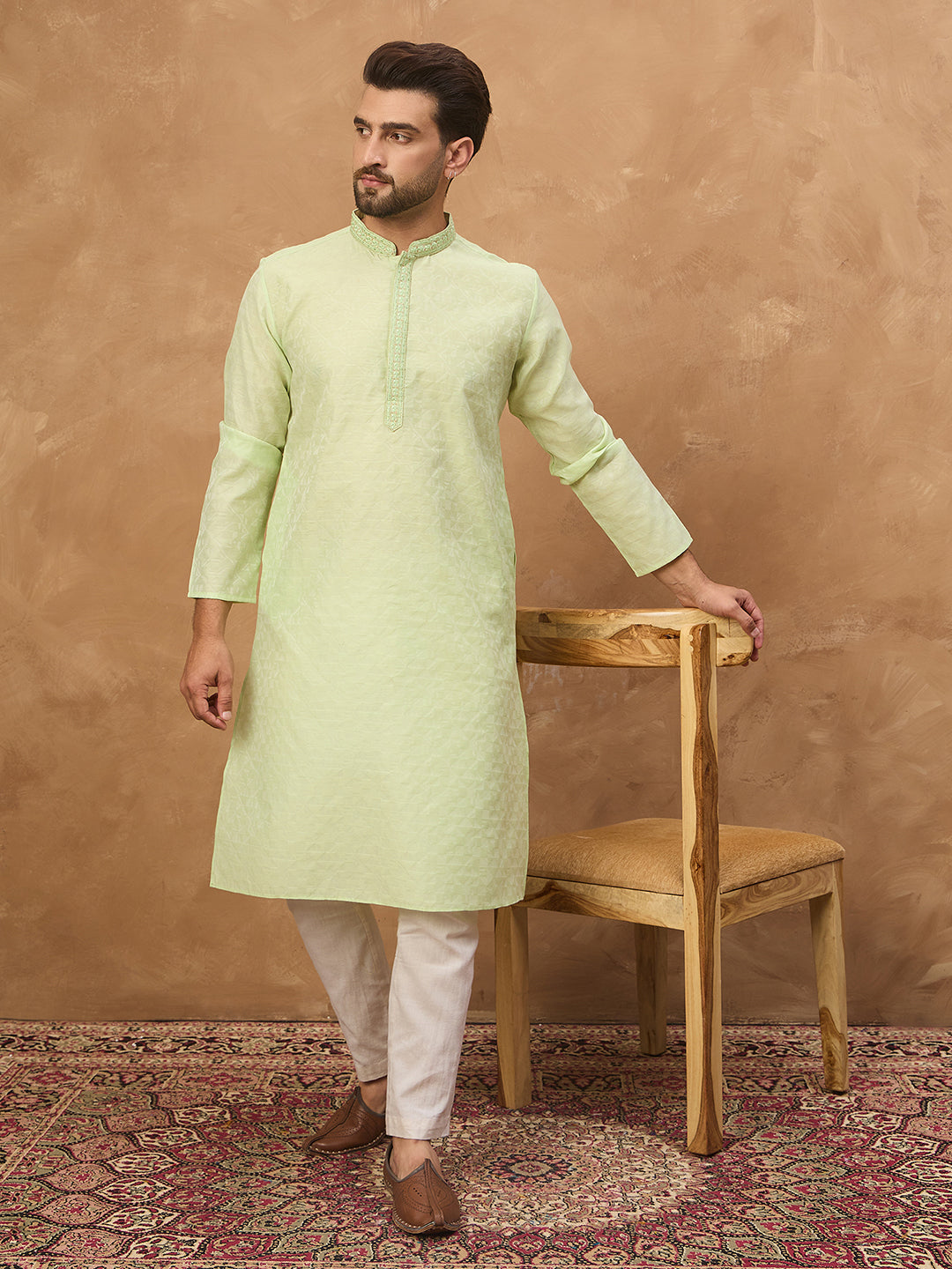 Ethnic Bay Men Green Silk Blend Solid Embroidered Straight Kurta-MKU1451