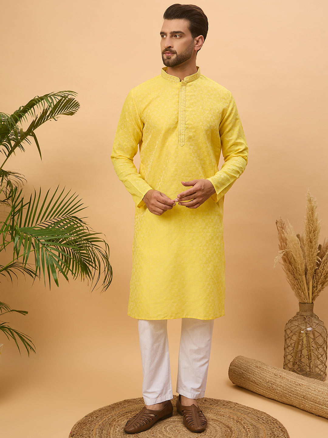 Ethnic Bay Men Yellow Silk Blend Solid Embroidered Straight Kurta-MKU1455