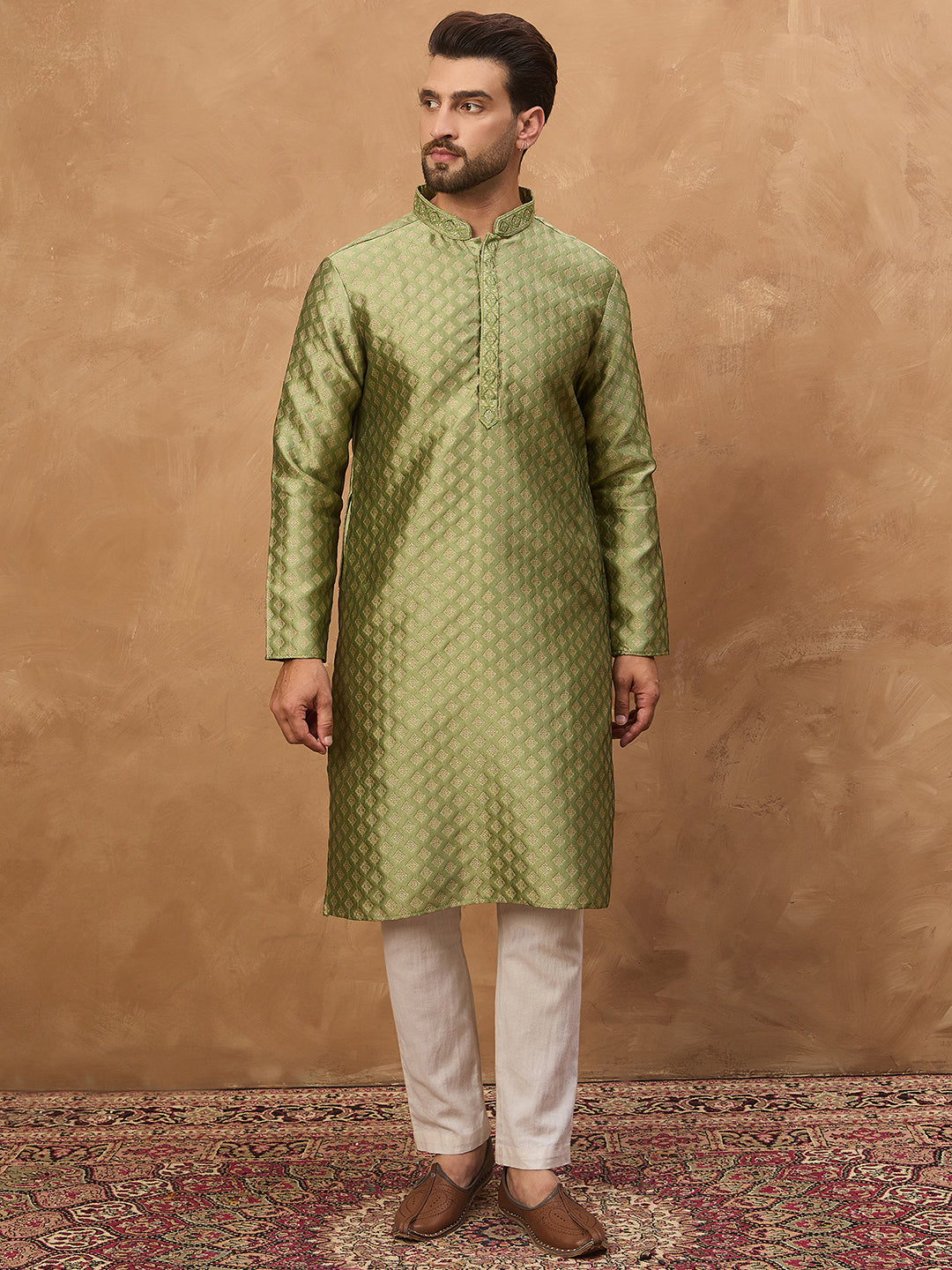 Ethnic Bay Men Green Silk Blend Solid Woven Design Straight Kurta-MKU1456