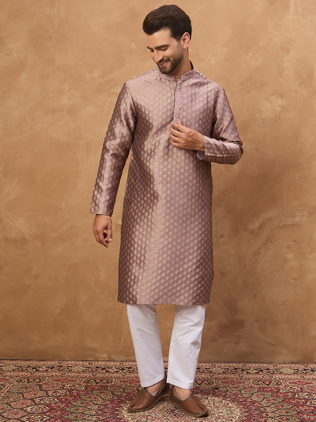 Ethnic Bay Men Mauve Silk Blend Solid Woven Design Straight Kurta-MKU1458