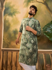 Ethnic Bay Men Green Silk Blend Batik Embroidered Straight Kurta with Trouser-MKSET1464