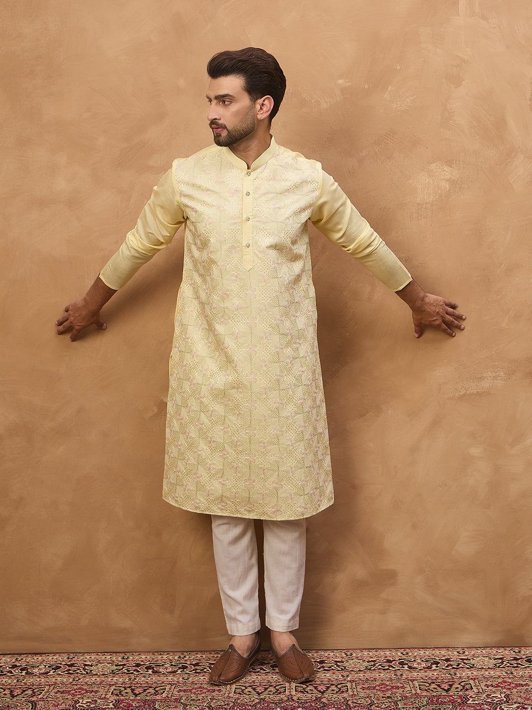 Ethnic Bay Men Yellow Silk Blend Solid Embroidered Straight Kurta-MKU1467
