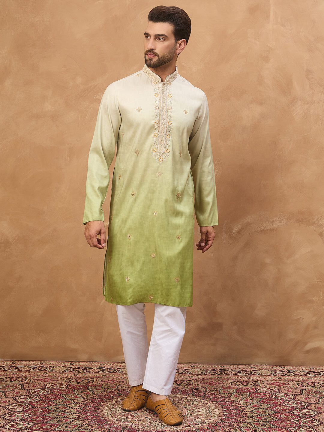 Ethnic Bay Men Green Silk Blend Solid Embroidered Straight Kurta-MKU1488