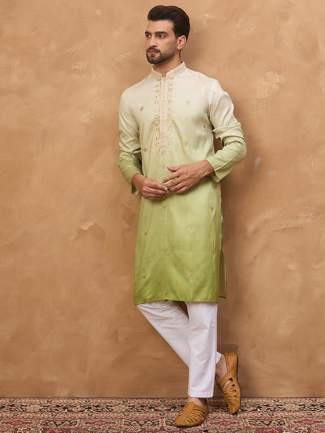 Ethnic Bay Men Green Silk Blend Solid Embroidered Straight Kurta-MKU1488