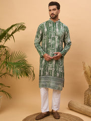 Ethnic Bay Men Green Viscose Rayon Batik Embroidered Straight Kurta-MKU1500