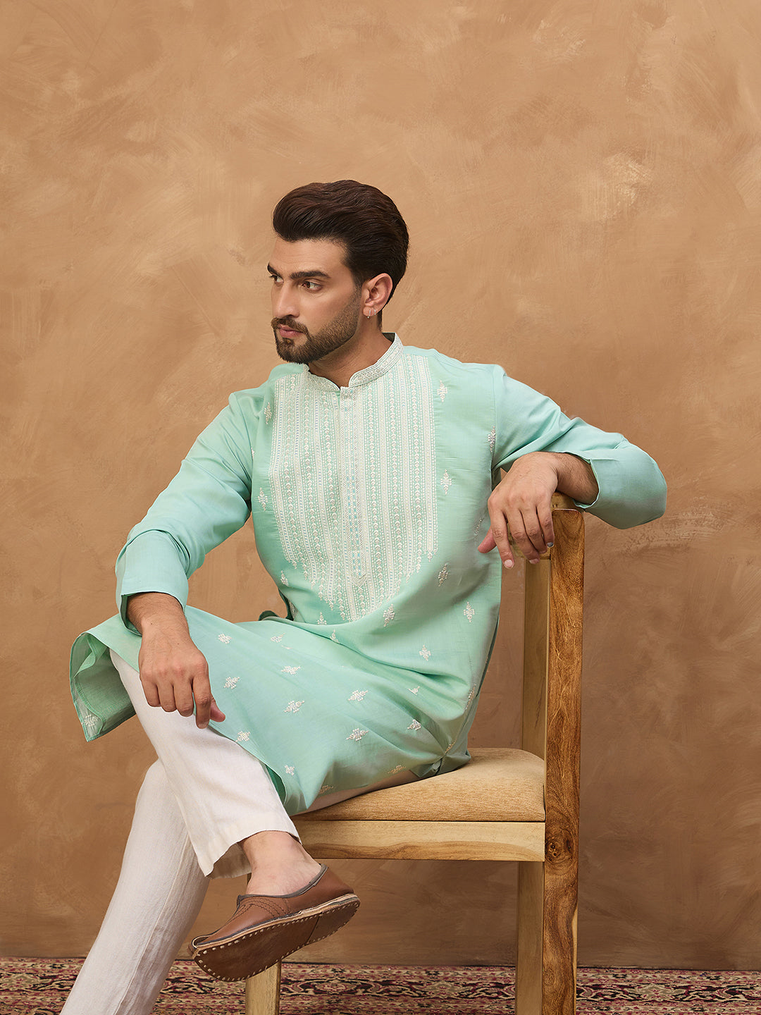 Ethnic Bay Men Blue Silk Blend Solid Embroidered Straight Kurta-MKU1511