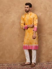 Ethnic Bay Men Yellow Silk Blend Batik Embroidered Straight Kurta-MKU1513