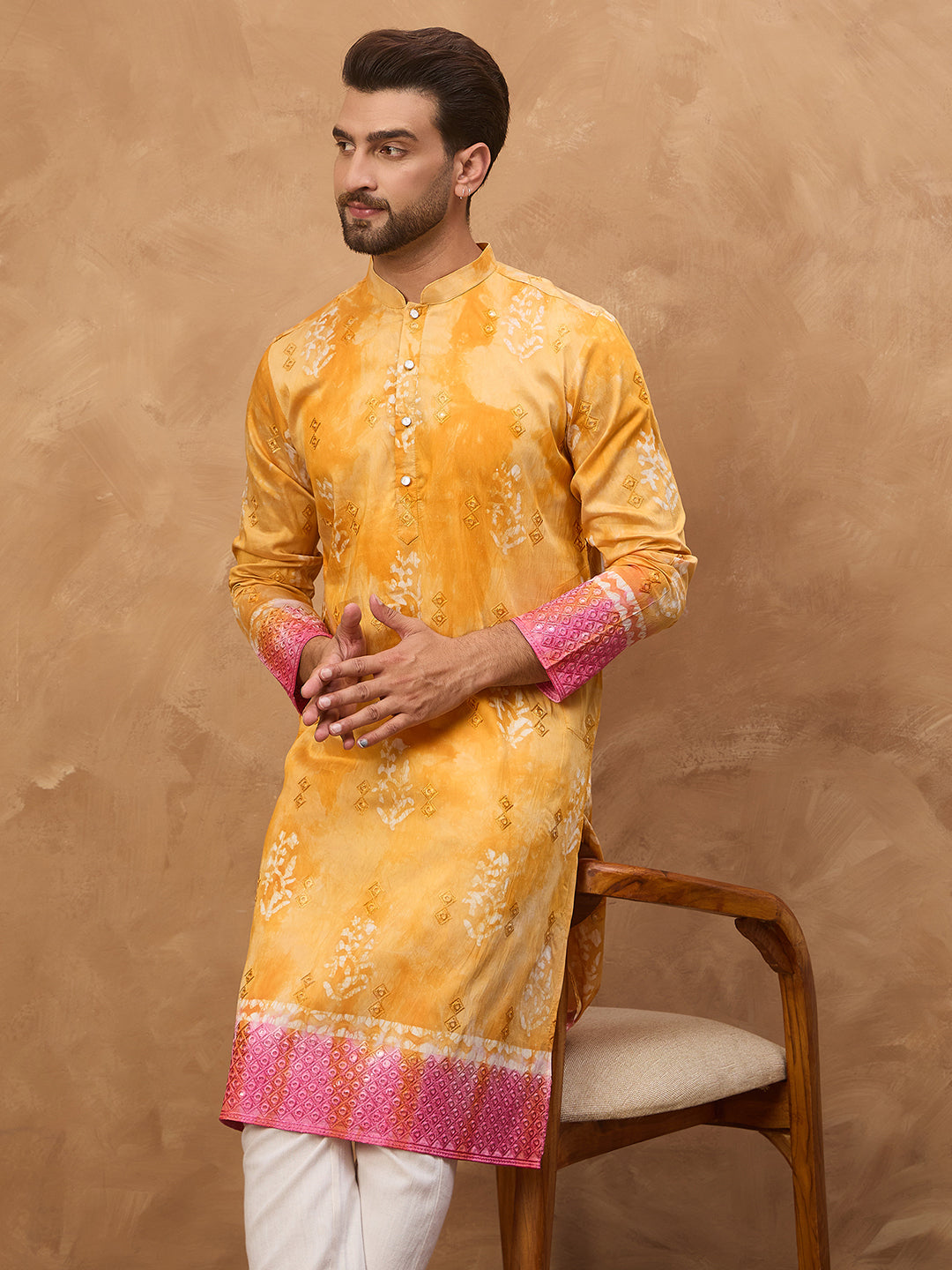 Ethnic Bay Men Yellow Silk Blend Batik Embroidered Straight Kurta-MKU1513