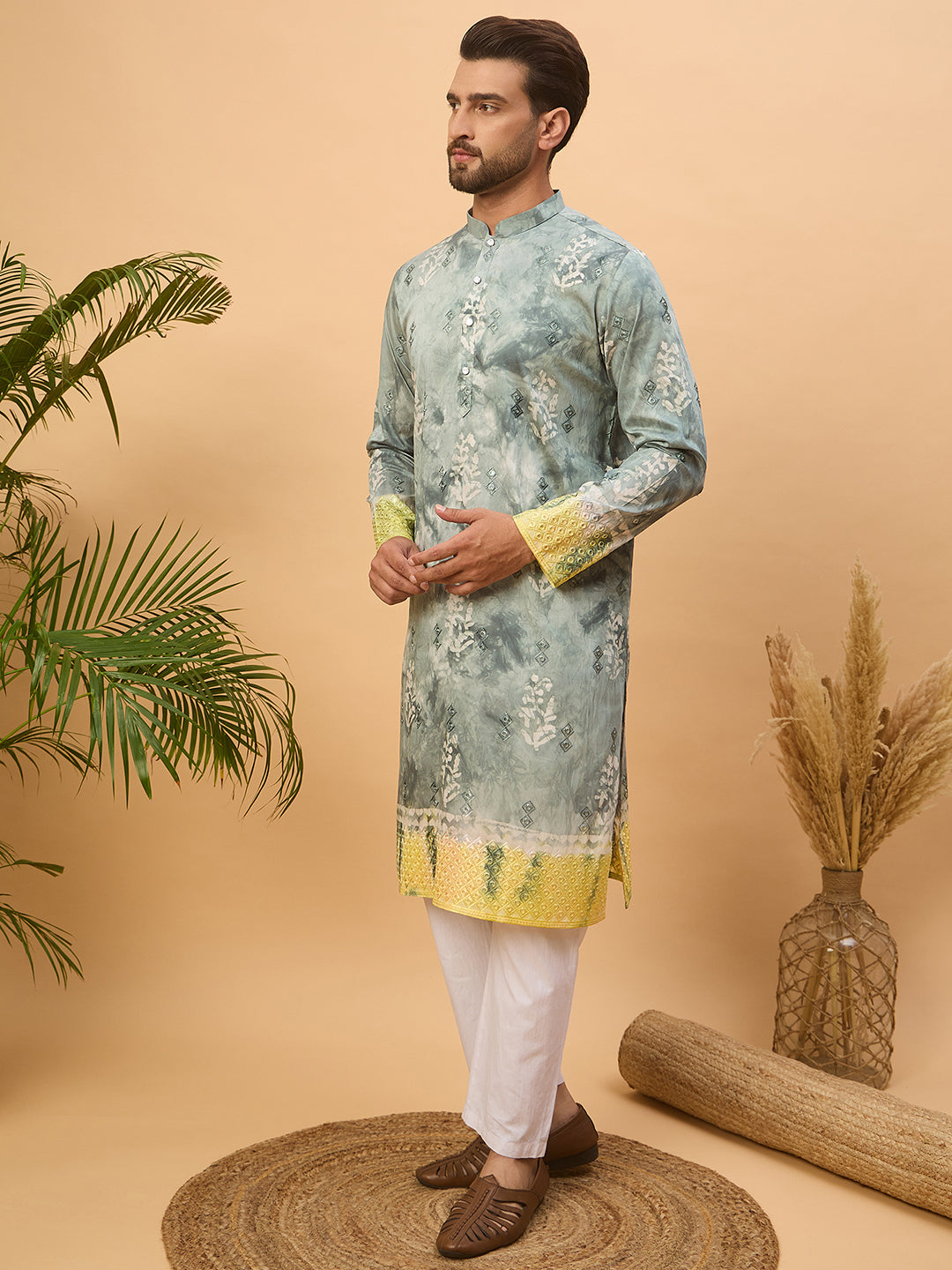 Ethnic Bay Men Green Silk Blend Batik Embroidered Straight Kurta-MKU1514