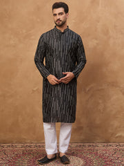 Ethnic Bay Men Black Silk Blend Geometric Printed Straight Kurta-MKU1516