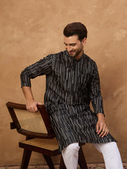 Ethnic Bay Men Black Silk Blend Geometric Printed Straight Kurta-MKU1516