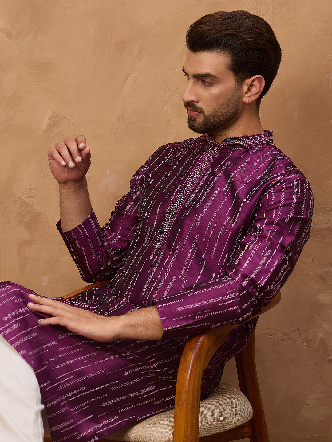 Ethnic Bay Men Purple Silk Blend Geometric Printed Straight Kurta-MKU1518