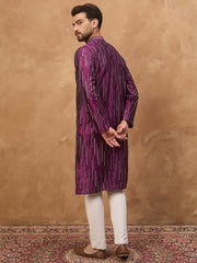 Ethnic Bay Men Purple Silk Blend Geometric Printed Straight Kurta-MKU1518