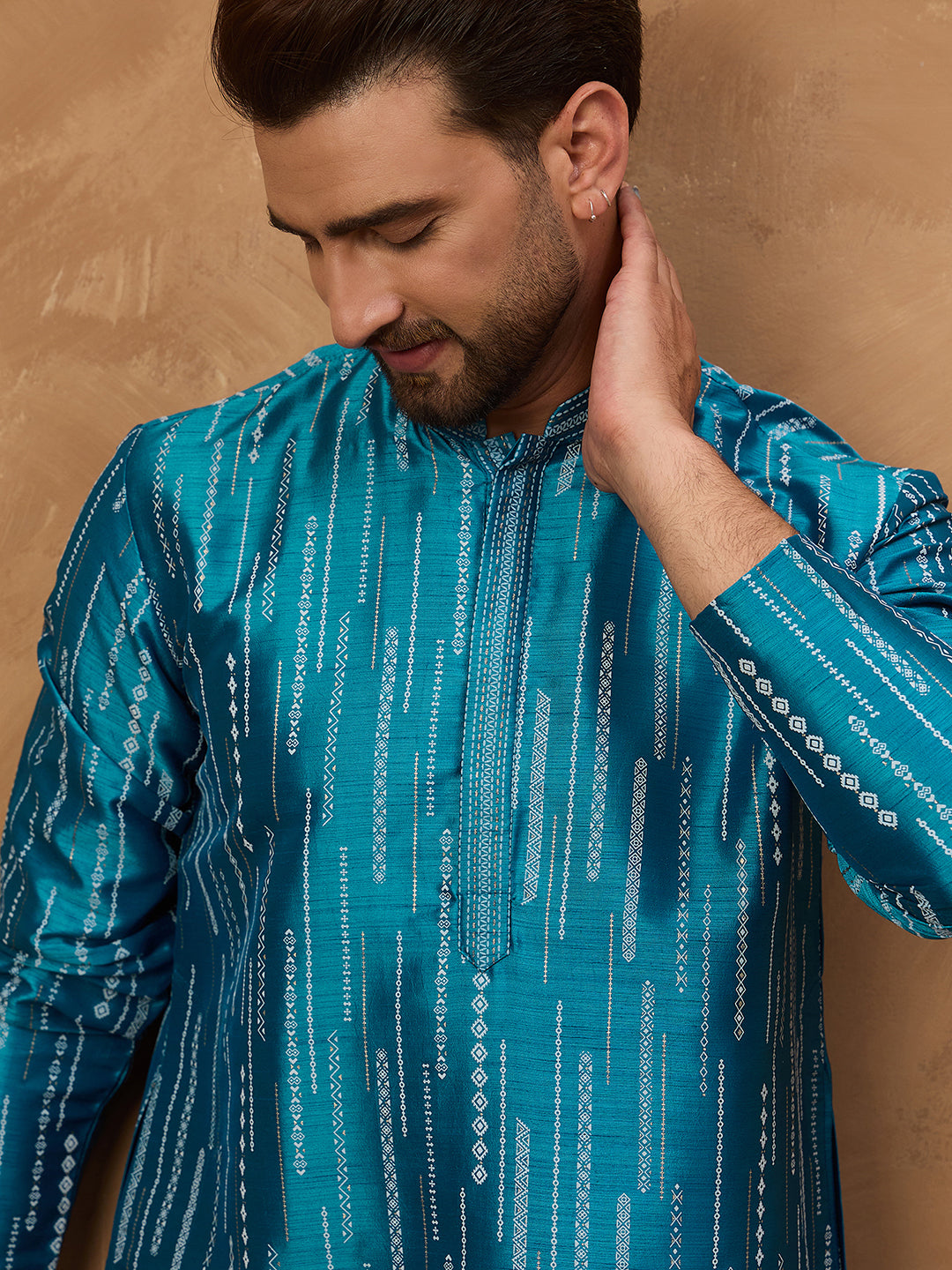 Ethnic Bay Men Blue Silk Blend Geometric Printed Straight Kurta-MKU1519