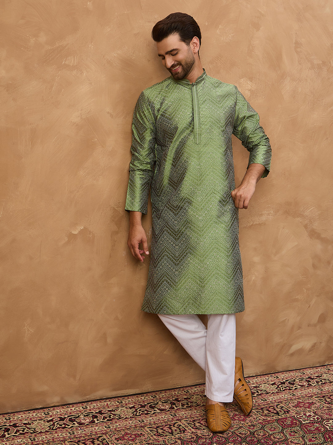 Ethnic Bay Men Green Silk Blend Geometric Printed Straight Kurta-MKU1522