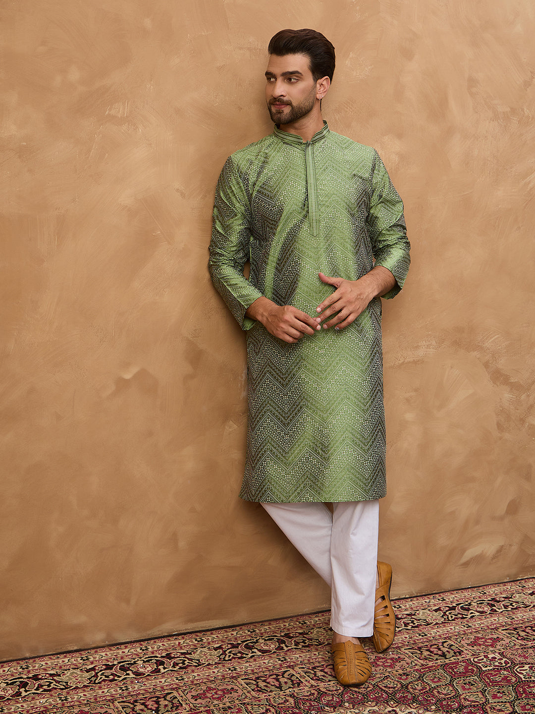 Ethnic Bay Men Green Silk Blend Geometric Printed Straight Kurta-MKU1522
