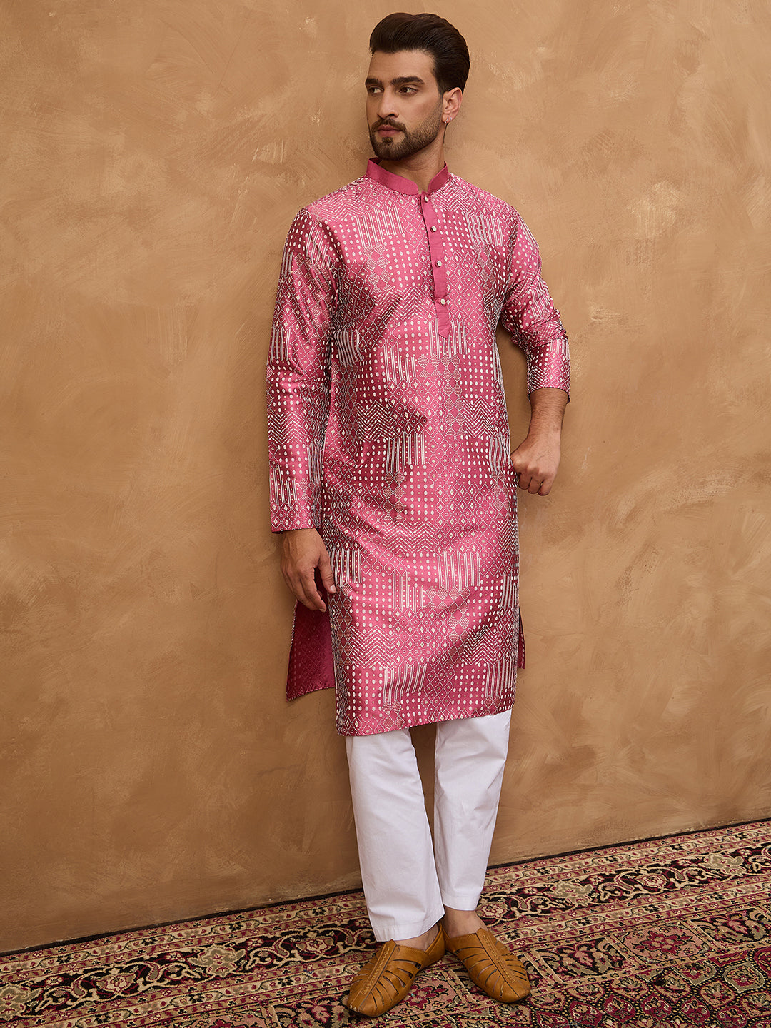 Ethnic Bay Men Pink Silk Blend Geometric Printed Straight Kurta-MKU1526