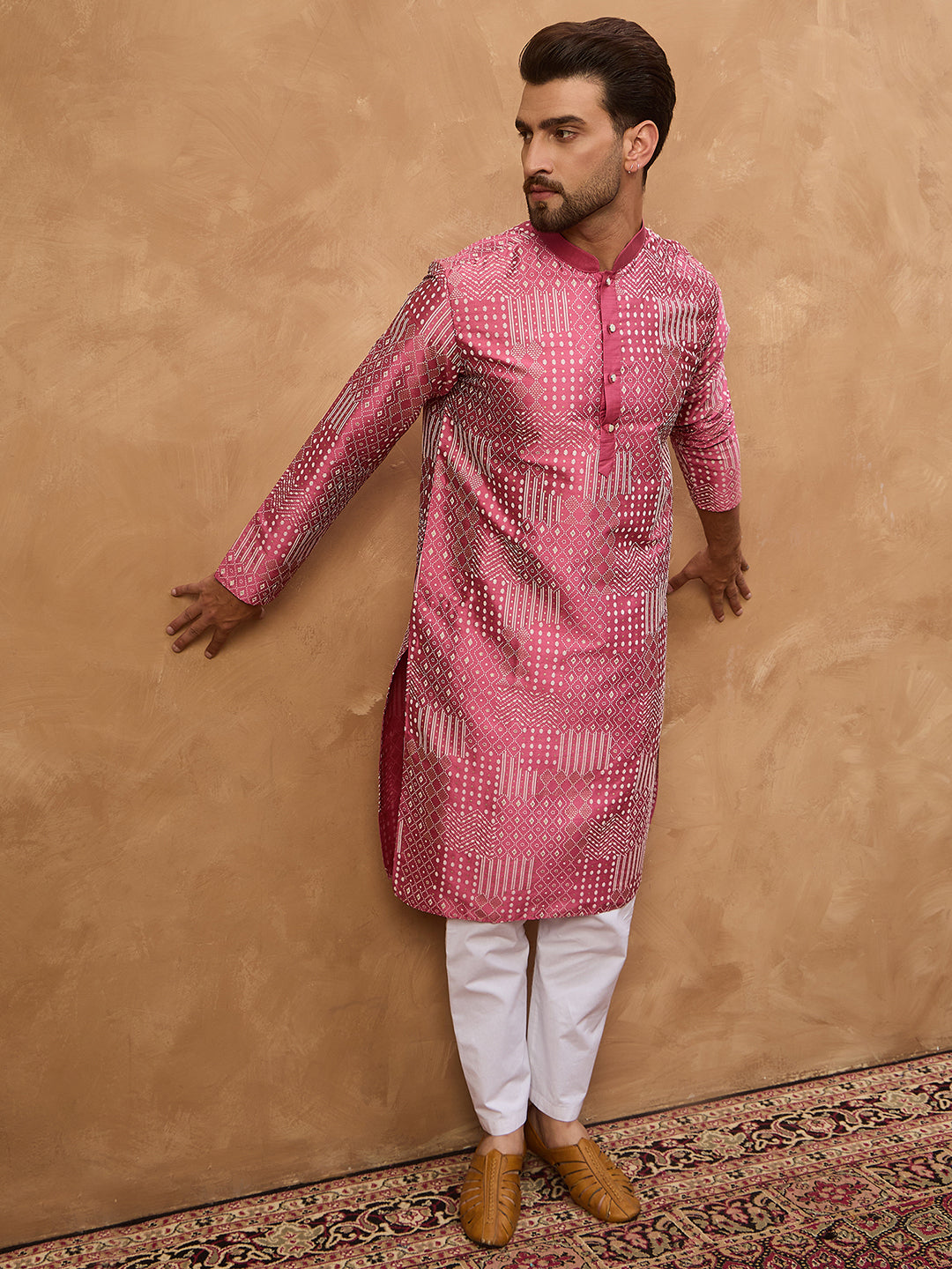 Ethnic Bay Men Pink Silk Blend Geometric Printed Straight Kurta-MKU1526
