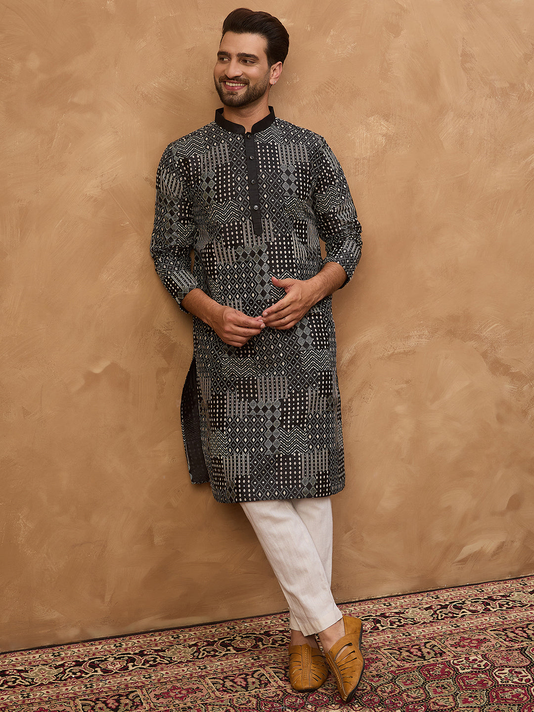 Ethnic Bay Men Black Silk Blend Geometric Printed Straight Kurta-MKU1528