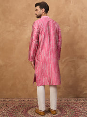 Ethnic Bay Men Pink Silk Blend Geometric Printed Straight Kurta-MKU1533