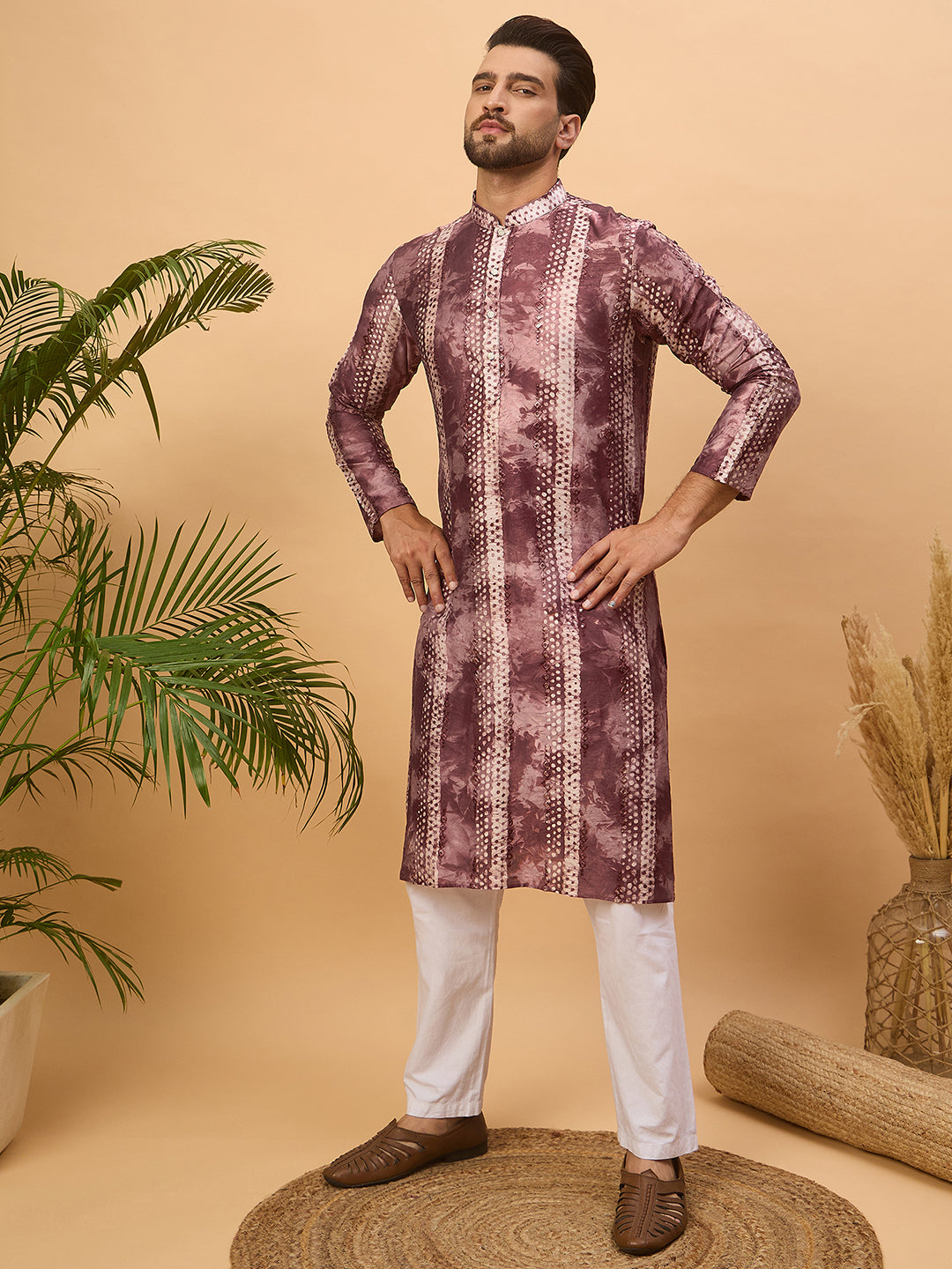 Ethnic Bay Men Burgundy Silk Blend Shibori Embroidered Straight Kurta-MKU1537
