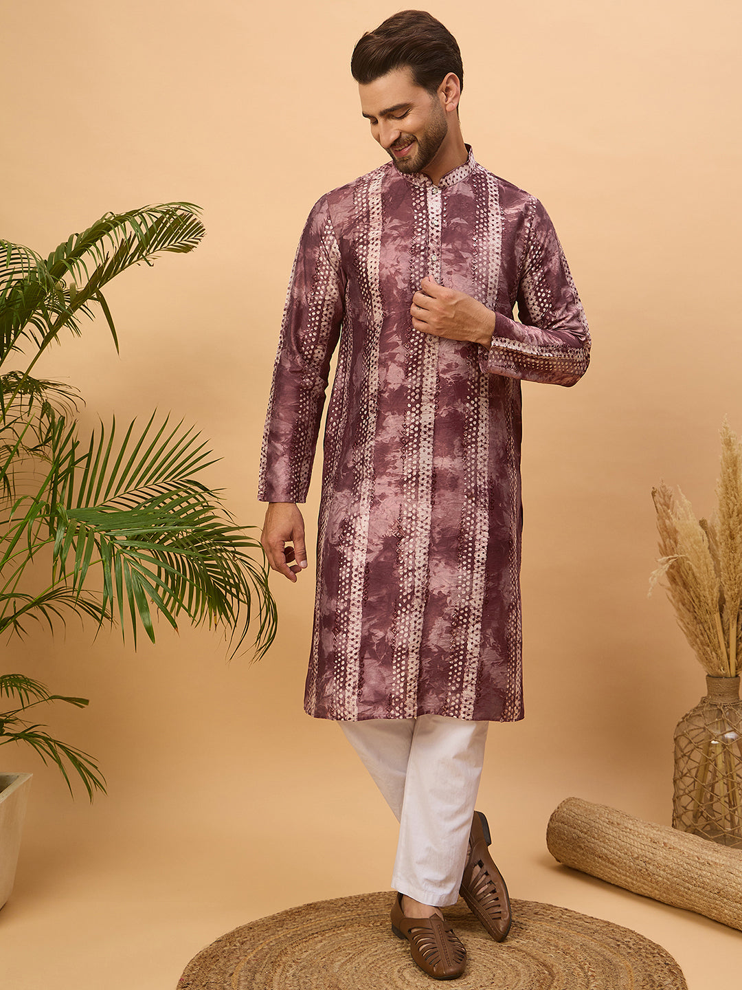 Ethnic Bay Men Burgundy Silk Blend Shibori Embroidered Straight Kurta-MKU1537