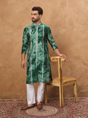 Ethnic Bay Men Green Silk Blend Shibori Embroidered Straight Kurta-MKU1538