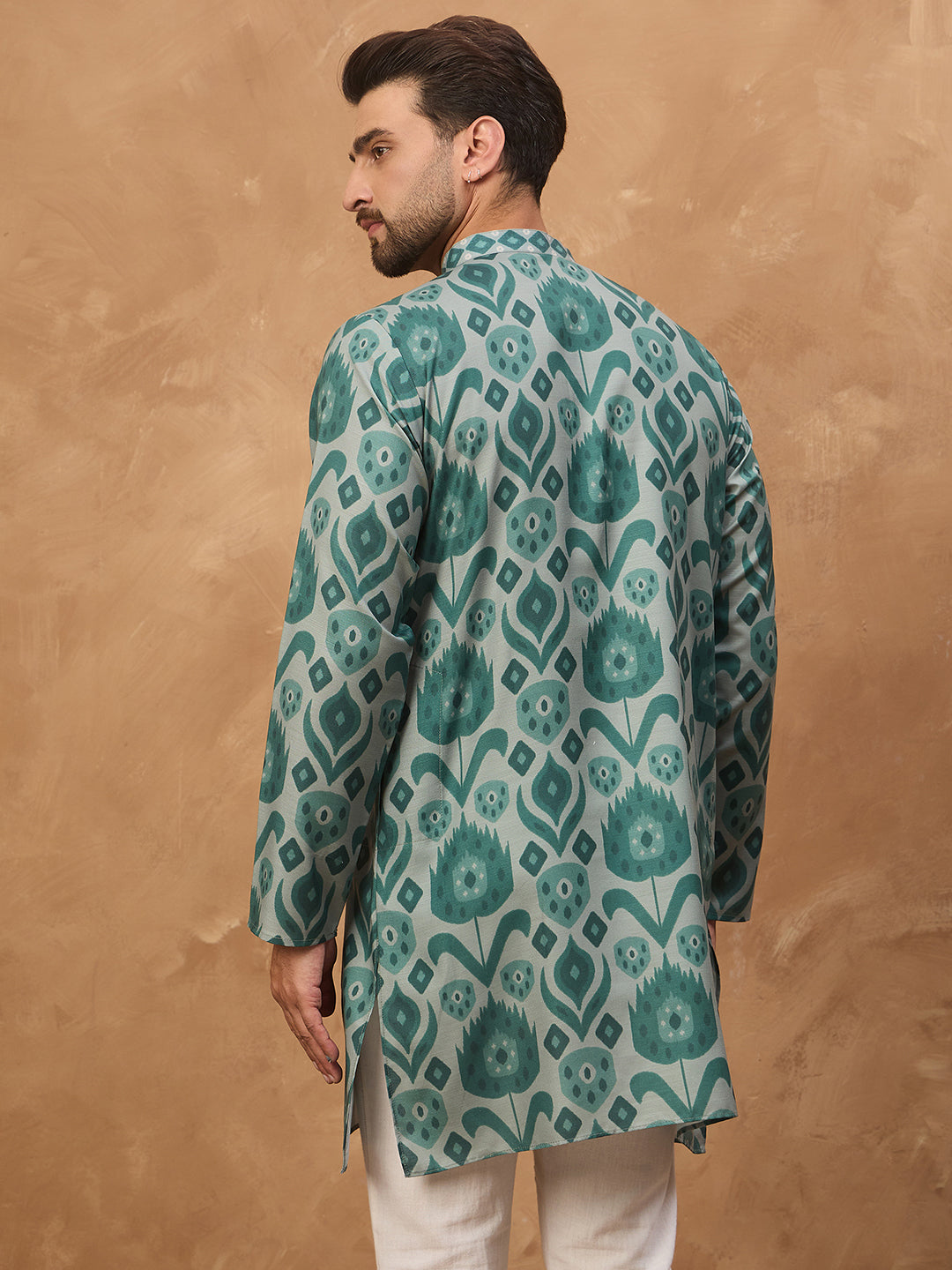 Ethnic Bay Men Green Cotton Blend Ethnic Motifs Printed Straight Kurta-MKU1545