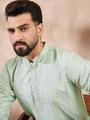 Ethnic Bay Men Green Silk Blend Geometric Embroidered Straight Kurta-MKU1549