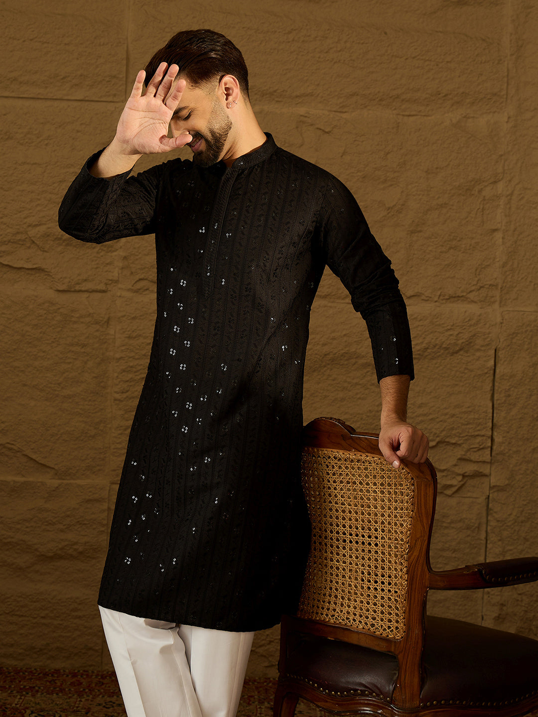 Ethnic Bay Men Black Viscose Rayon Solid Embroidered Straight Kurta-MKU1554