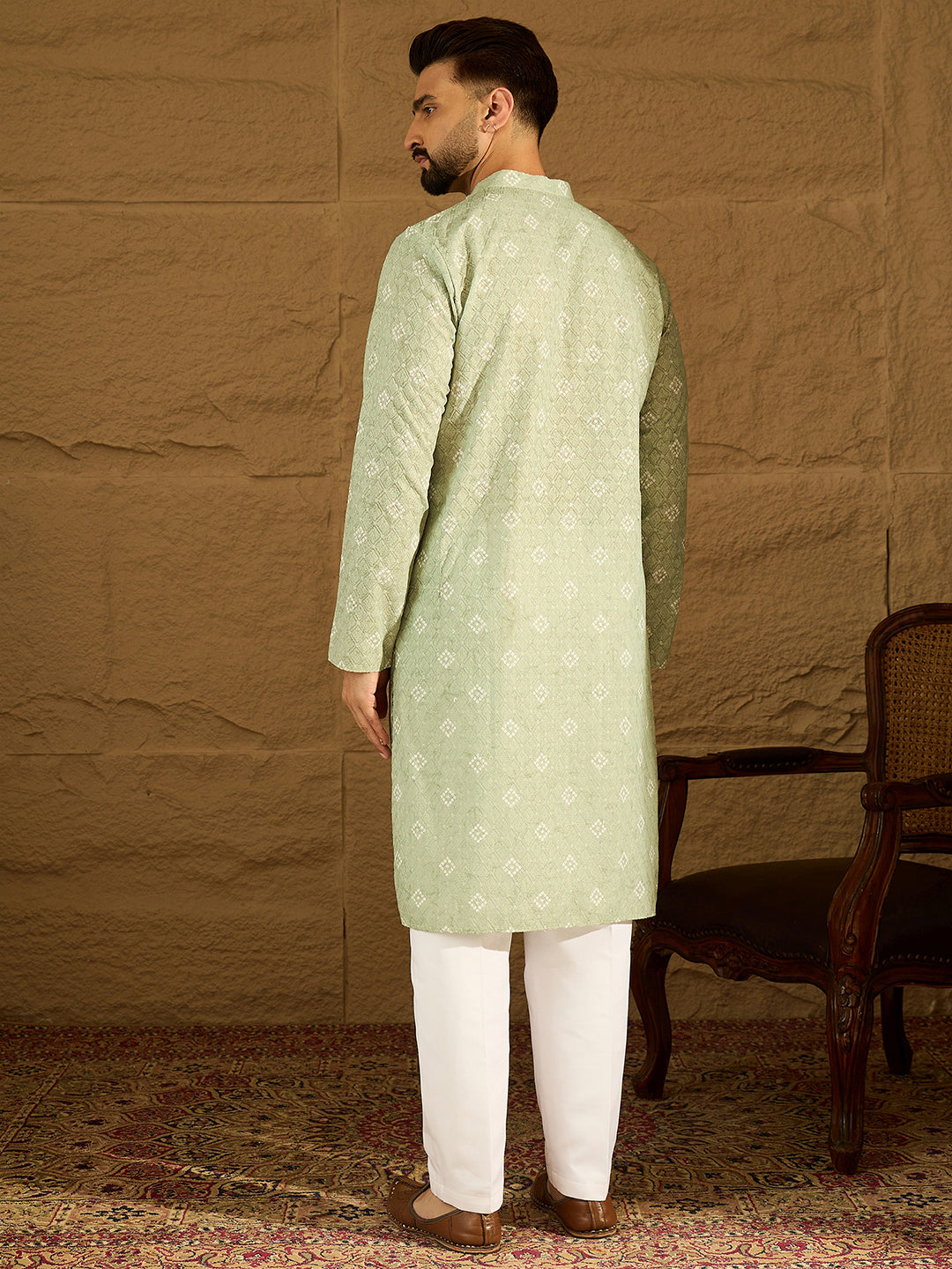 Ethnic Bay Men Green Viscose Rayon Bandhani Embroidered Straight Kurta-MKU1584