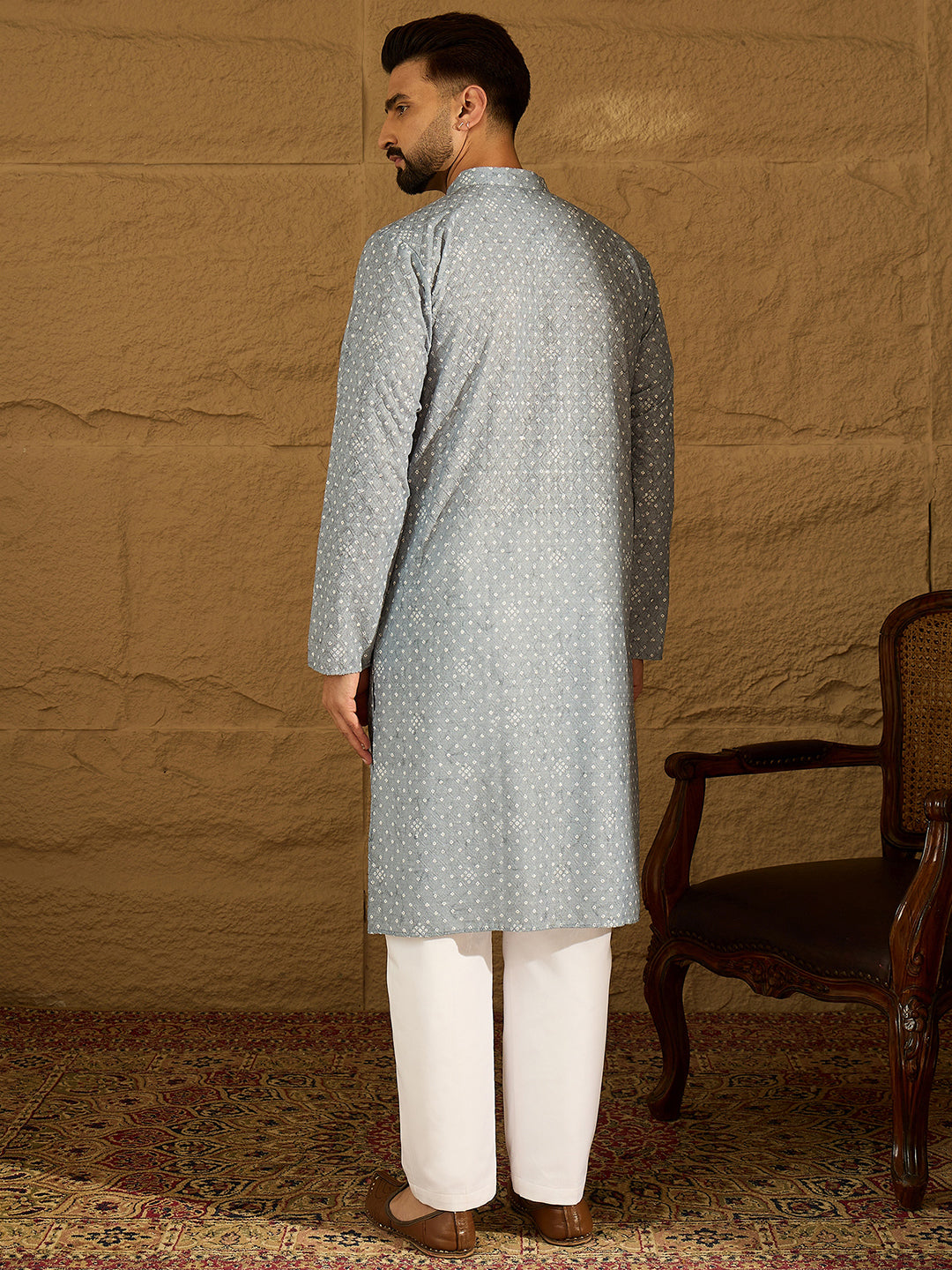 Ethnic Bay Men Blue Viscose Rayon Bandhani Embroidered Straight Kurta-MKU1586