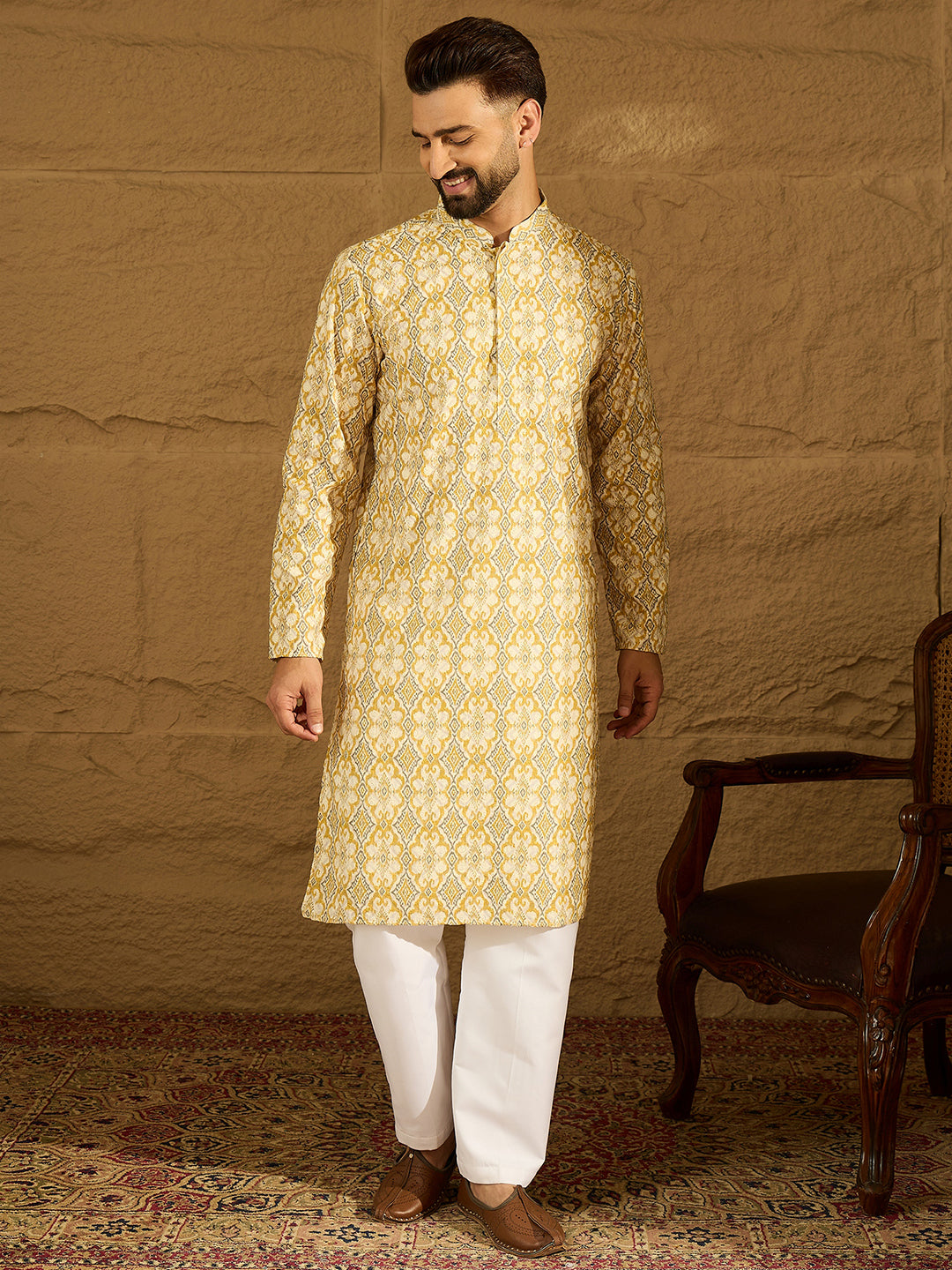 Ethnic Bay Men Yellow Viscose Rayon Geometric Printed Straight Kurta-MKU1601