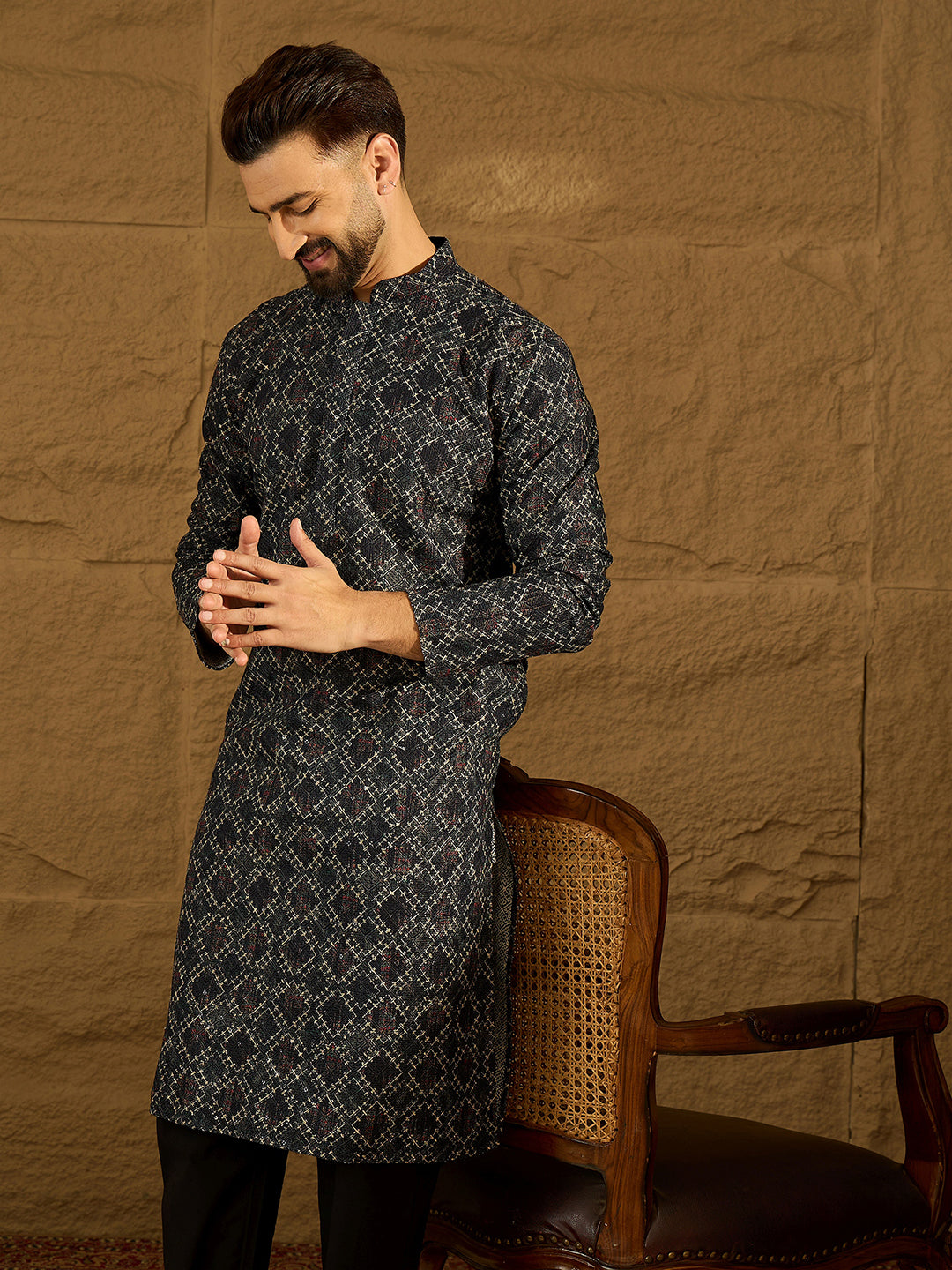 Ethnic Bay Men Black Cotton Solid Embroidered Straight Kurta-MKU1611