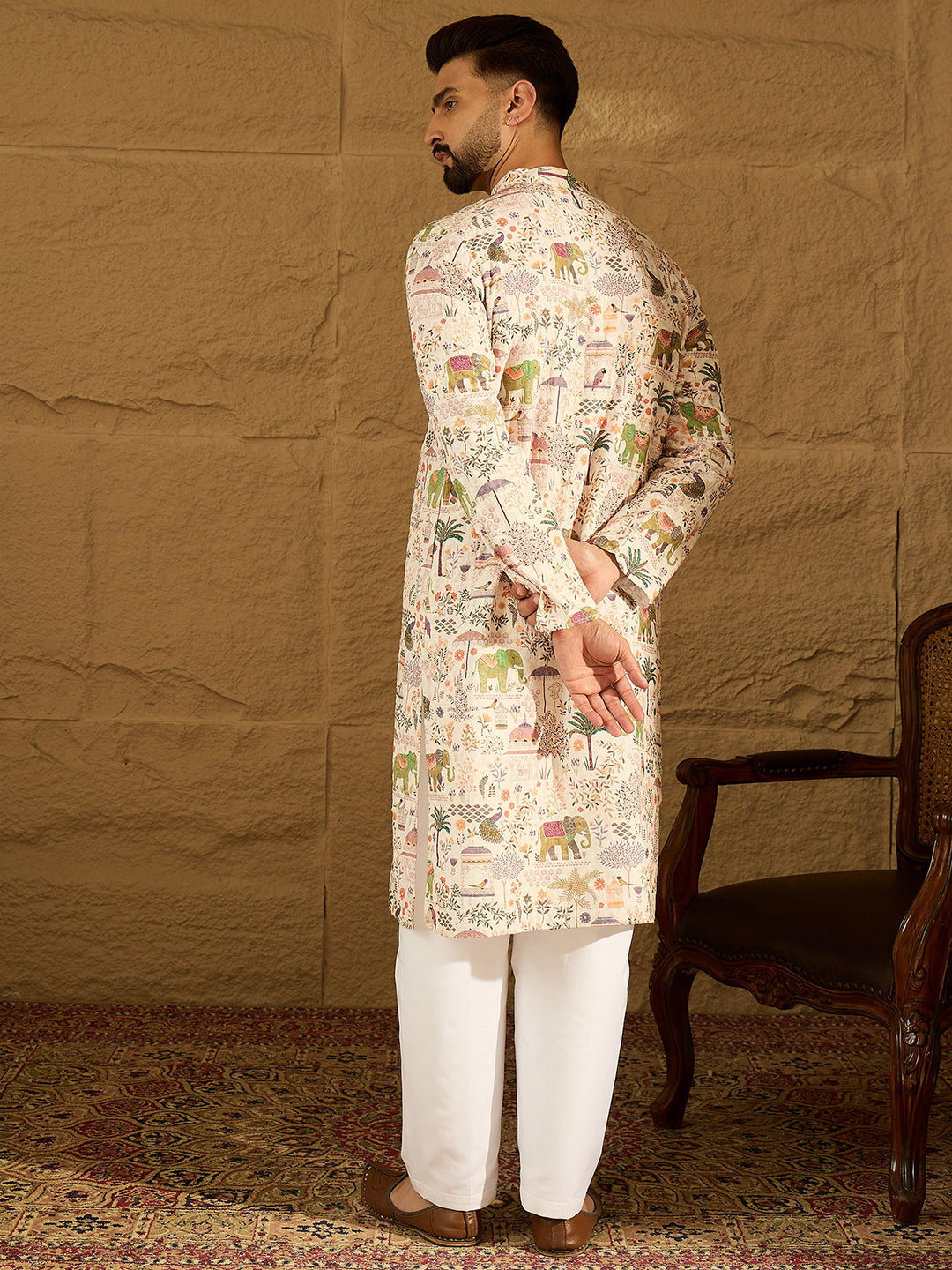 Ethnic Bay Men Cream Viscose Rayon Ethnic Motifs Printed Straight Kurta-MKU1616