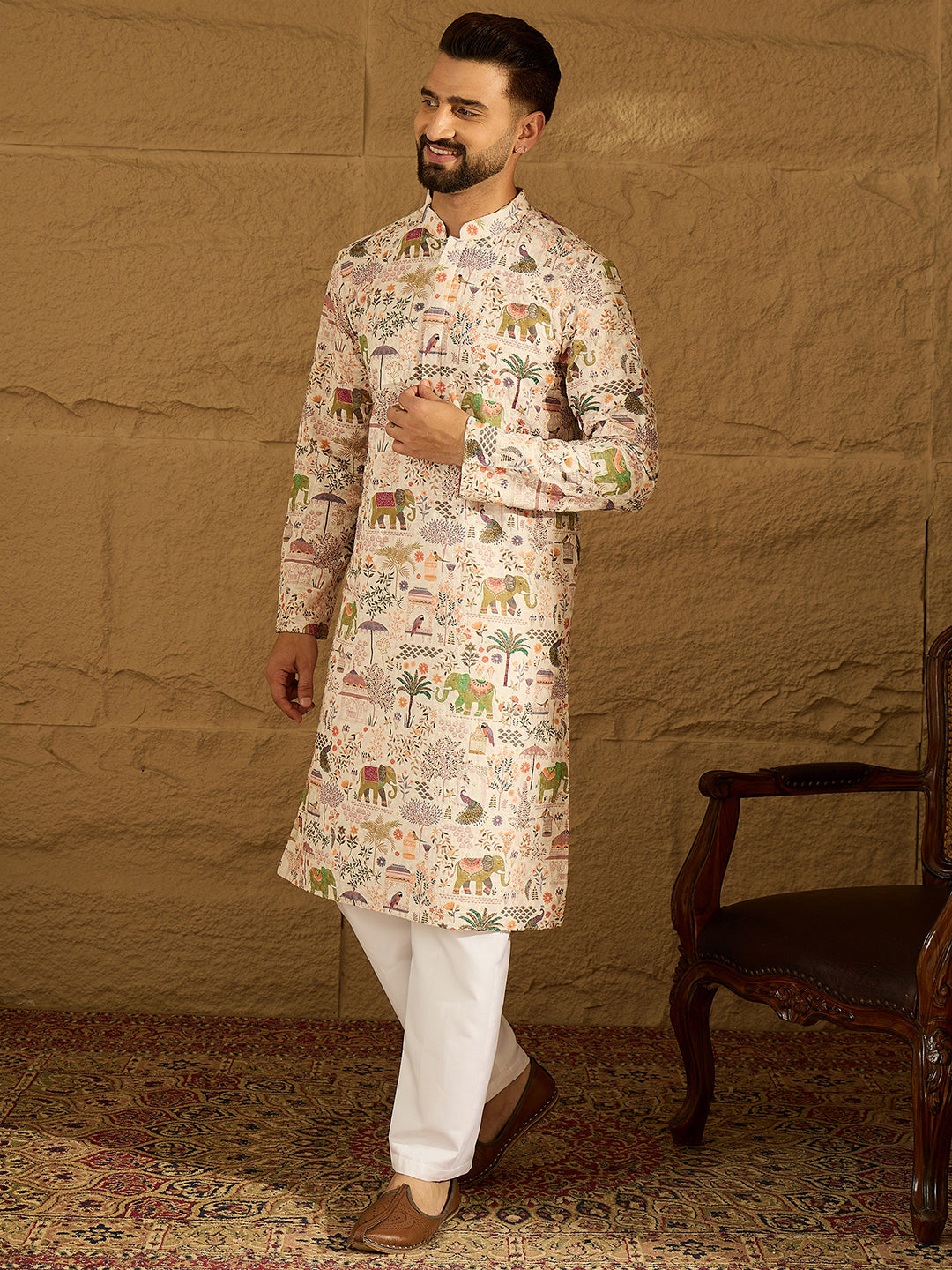 Ethnic Bay Men Cream Viscose Rayon Ethnic Motifs Printed Straight Kurta-MKU1616