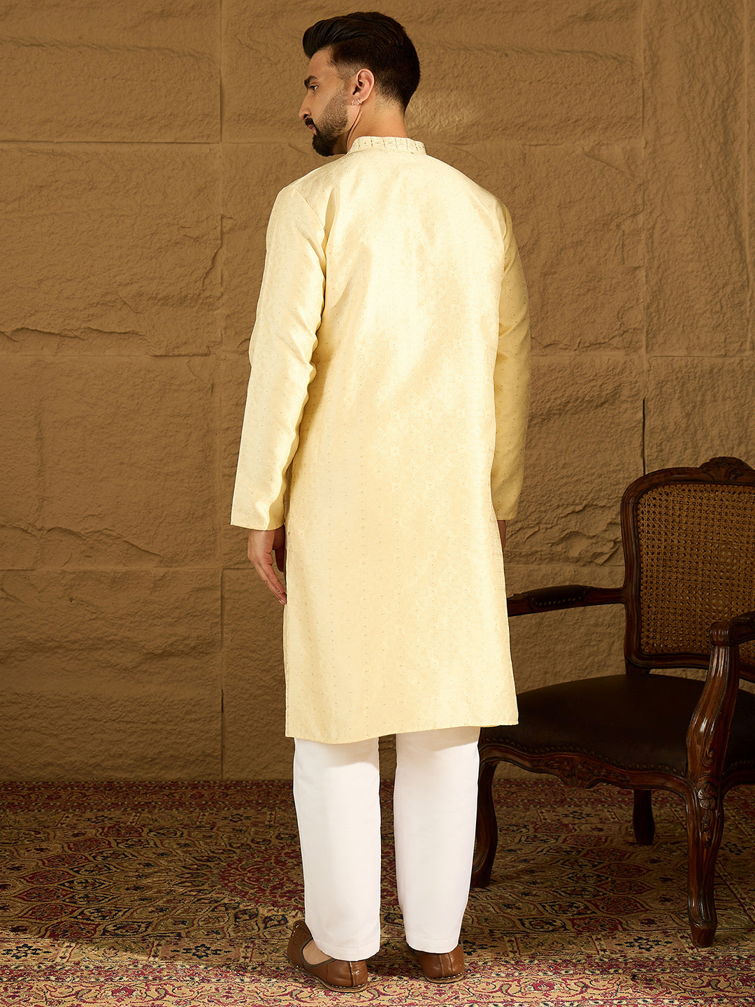 Ethnic Bay Men Beige Silk Blend Solid Printed Straight Kurta-MKU1650