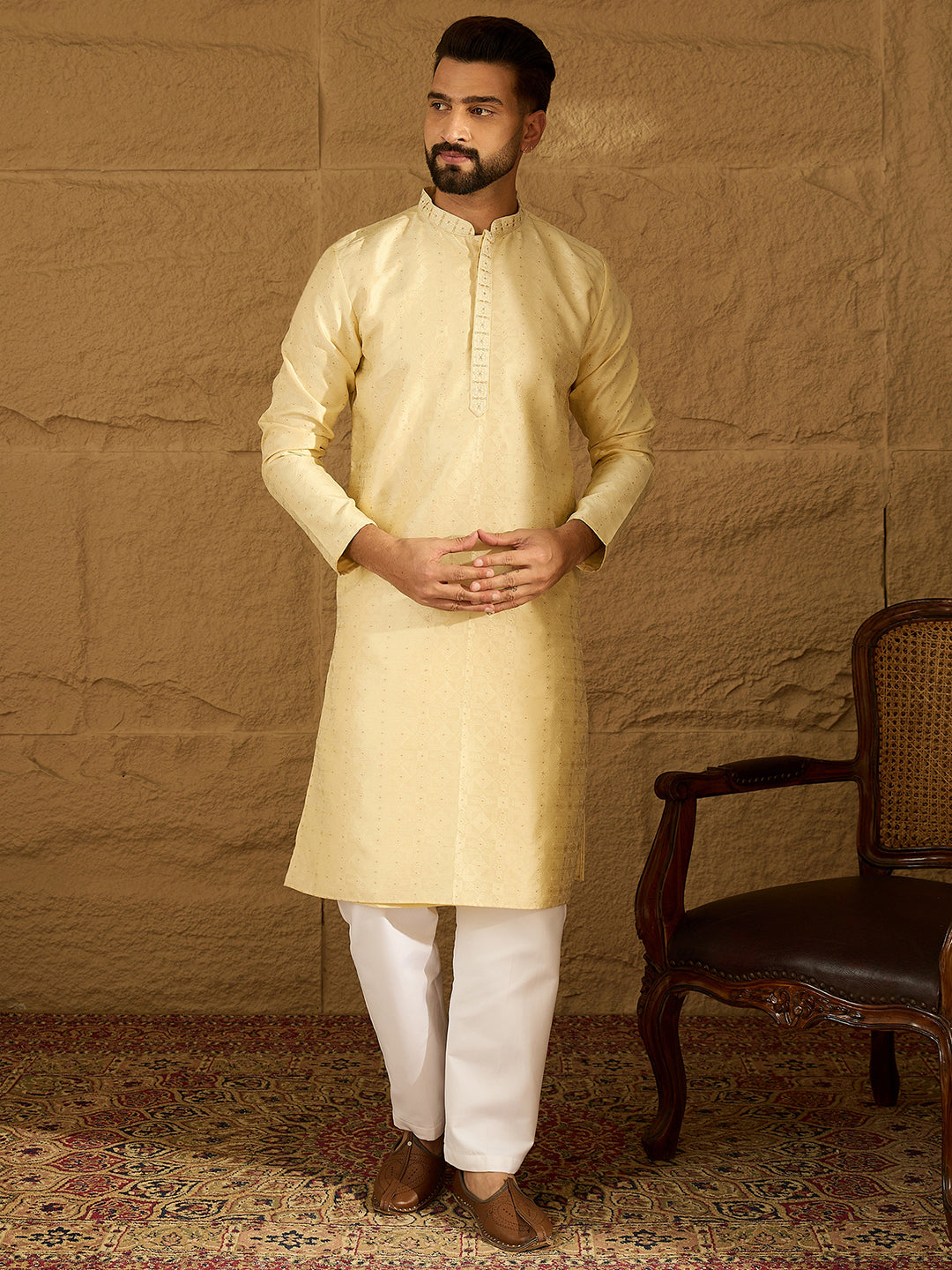 Ethnic Bay Men Beige Silk Blend Solid Printed Straight Kurta-MKU1650