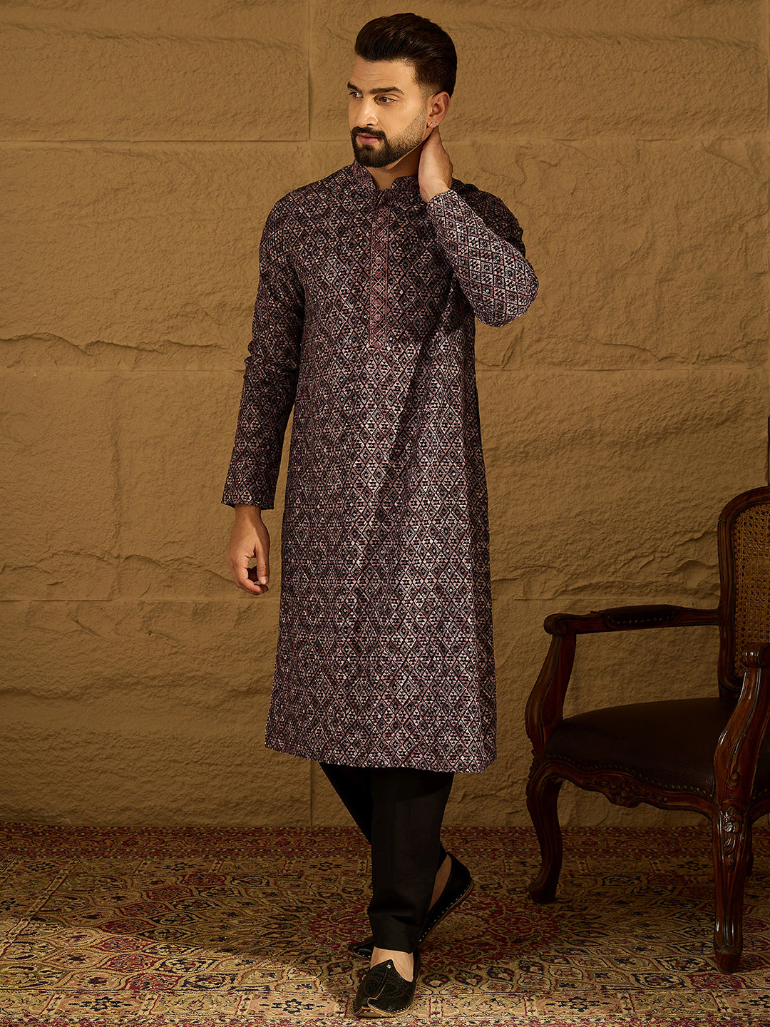 Ethnic Bay Men Black Viscose Rayon Solid Embroidered Straight Kurta-MKU1665