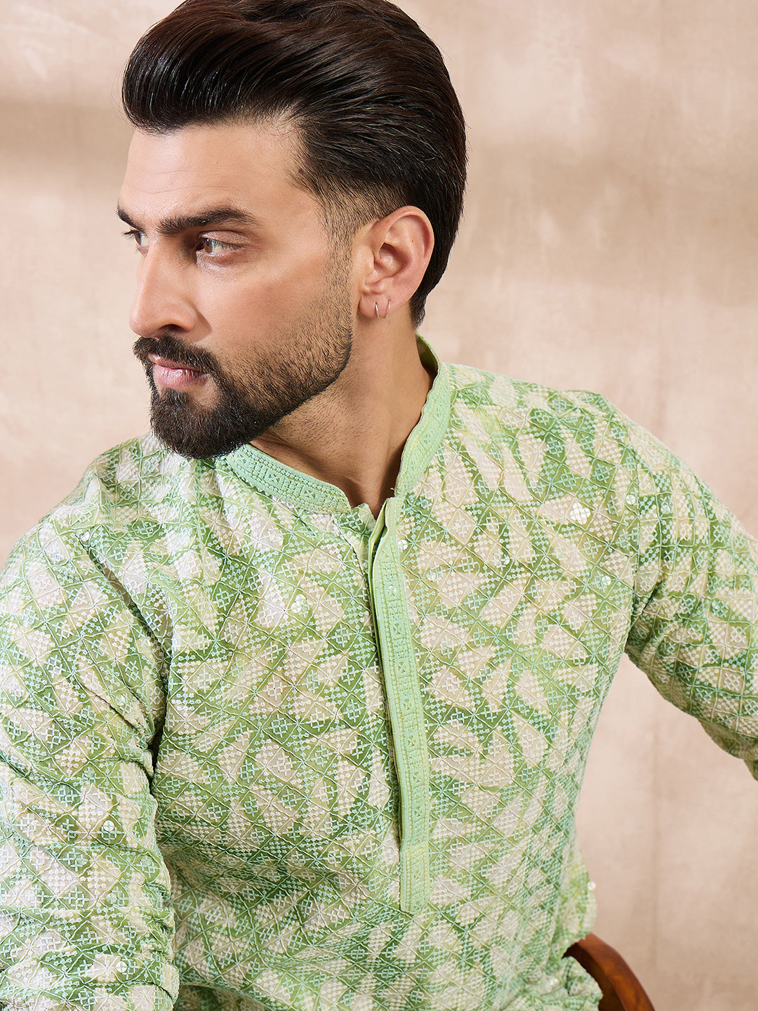 Ethnic Bay Men Green Viscose Rayon Ethnic Motifs Embroidered Straight Kurta