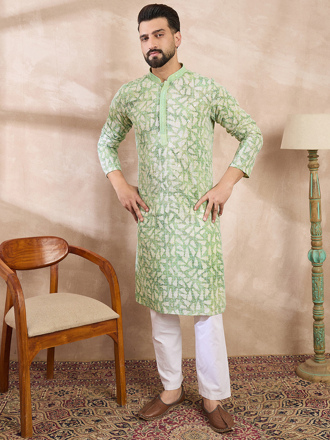 Ethnic Bay Men Green Viscose Rayon Ethnic Motifs Embroidered Straight Kurta