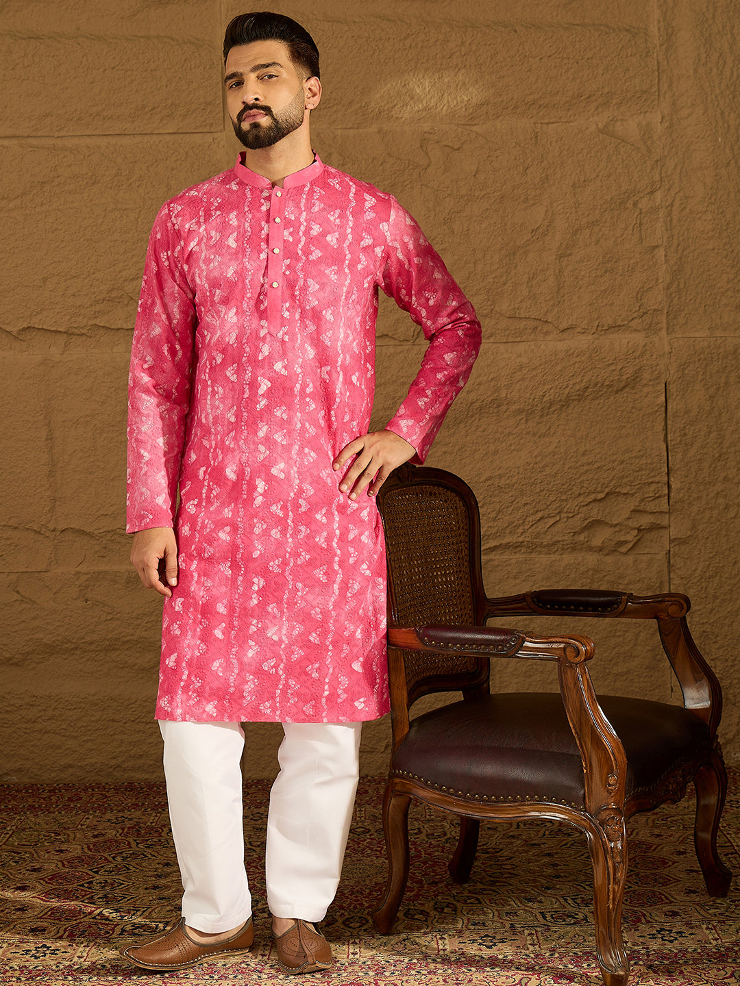 Ethnic Bay Men Pink Cotton Batik Embroidered Straight Kurta-MKU1678