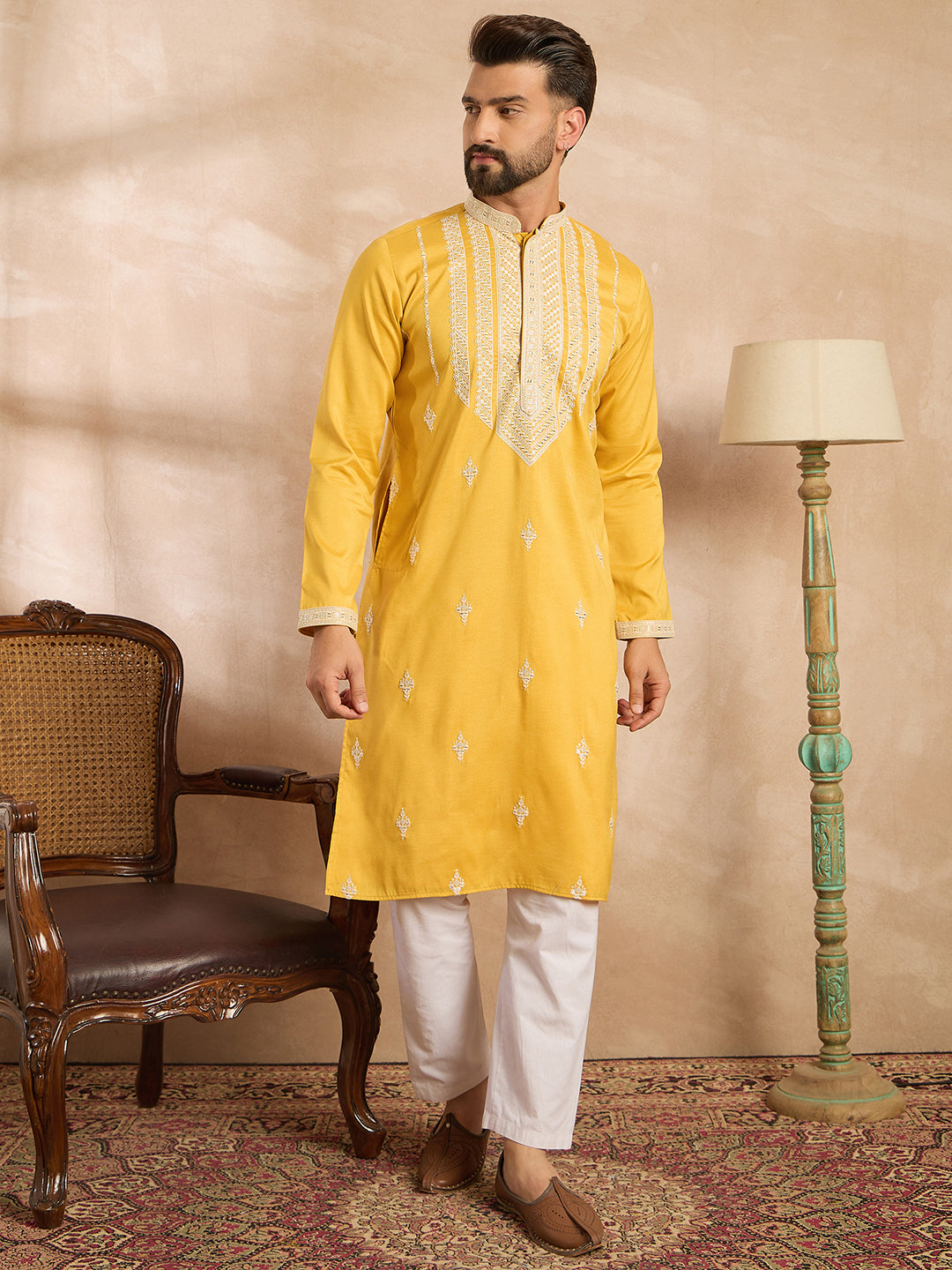 Ethnic Bay Men Yellow Silk Blend Geometric Embroidered Straight Kurta