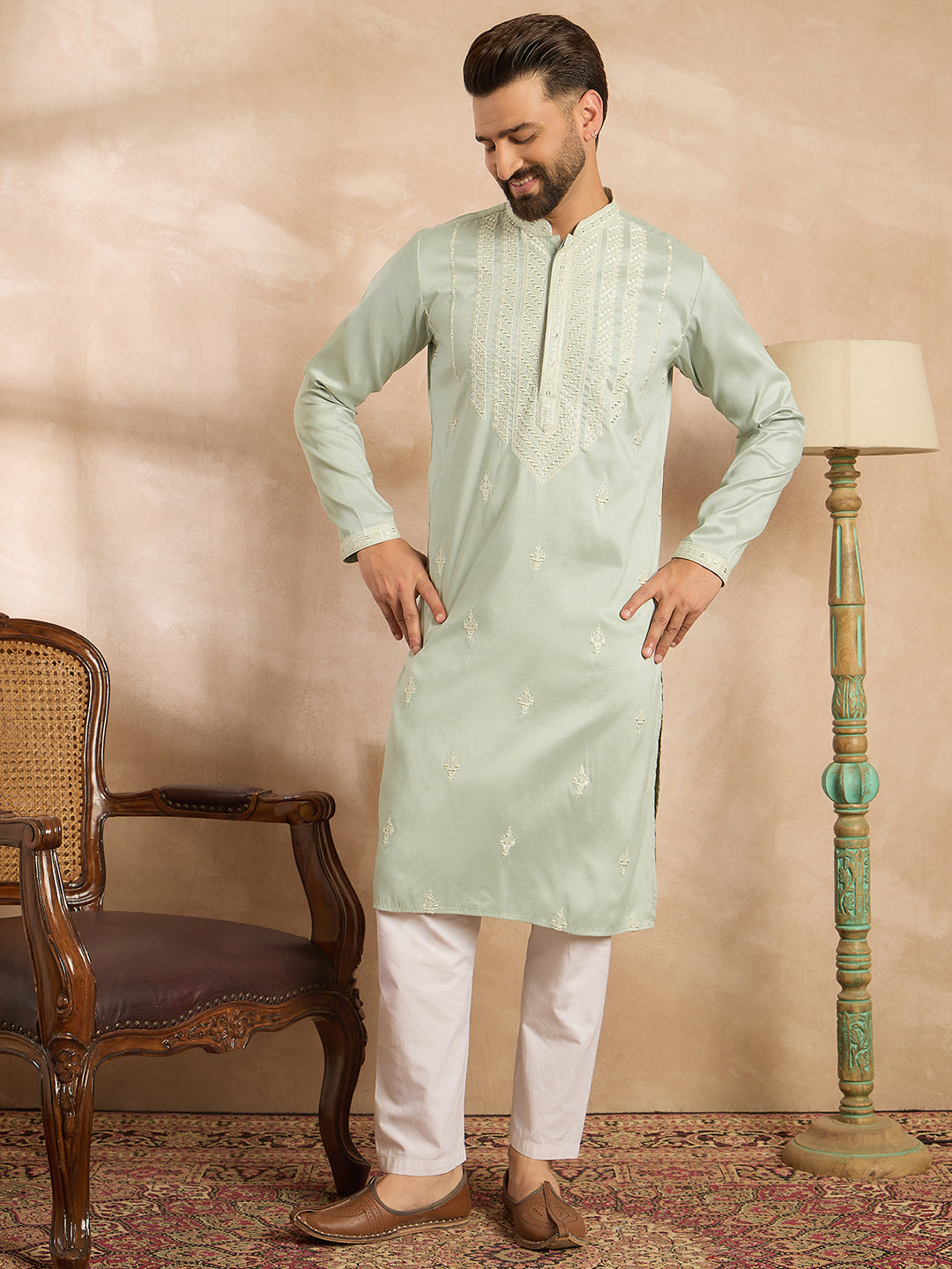Ethnic Bay Men Green Silk Blend Geometric Embroidered Straight Kurta