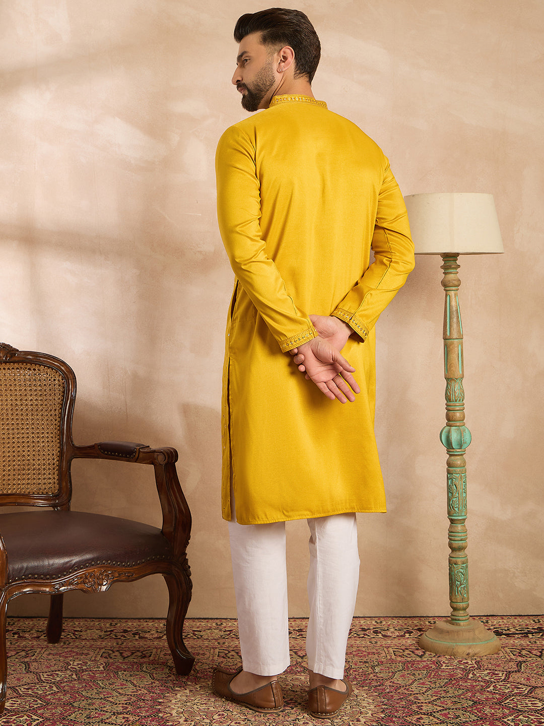 Ethnic Bay Men Yellow Silk Blend Geometric Embroidered Straight Kurta