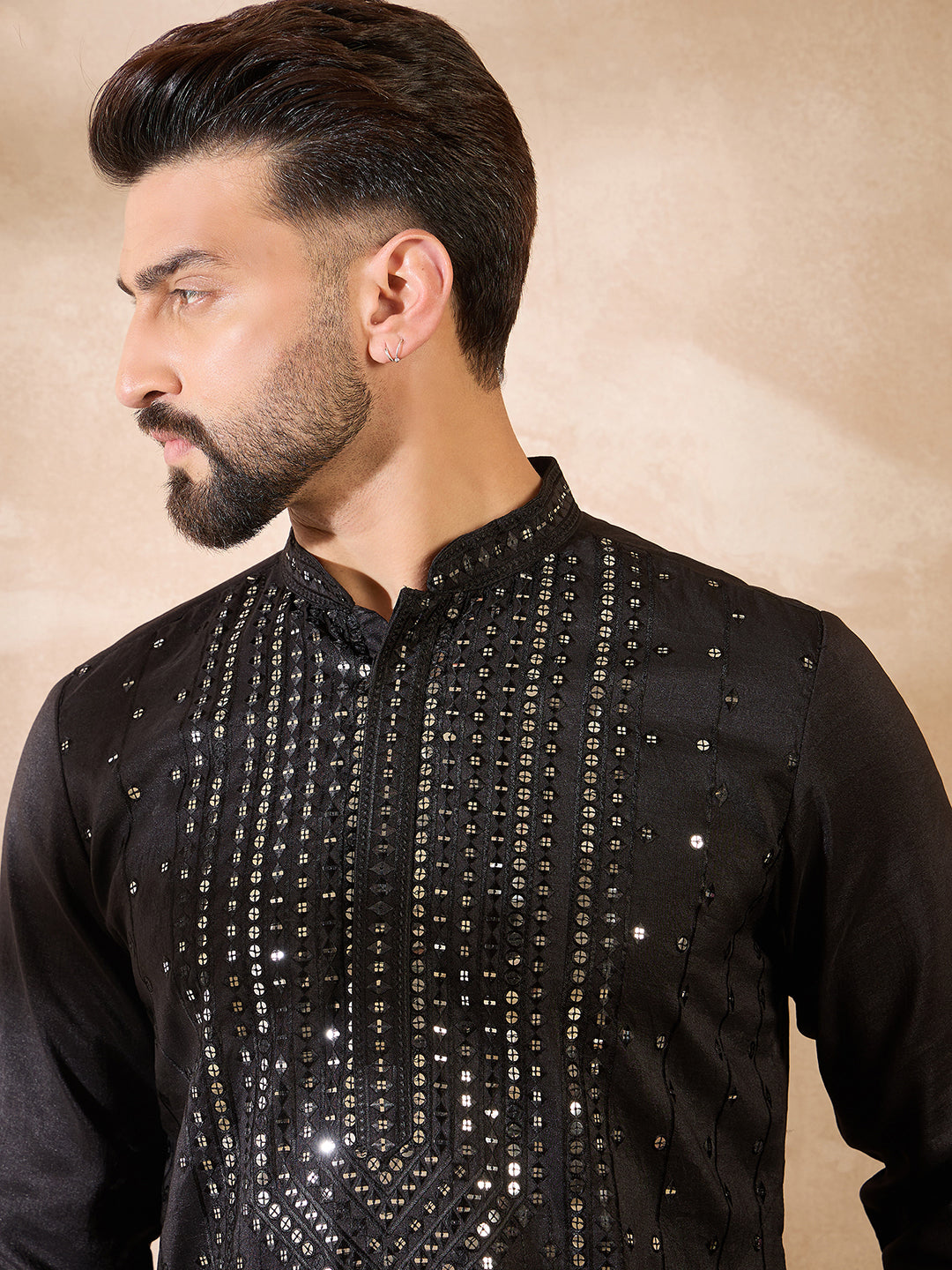 Ethnic Bay Men Black Silk Blend Geometric Embroidered Straight Kurta-MKU1689