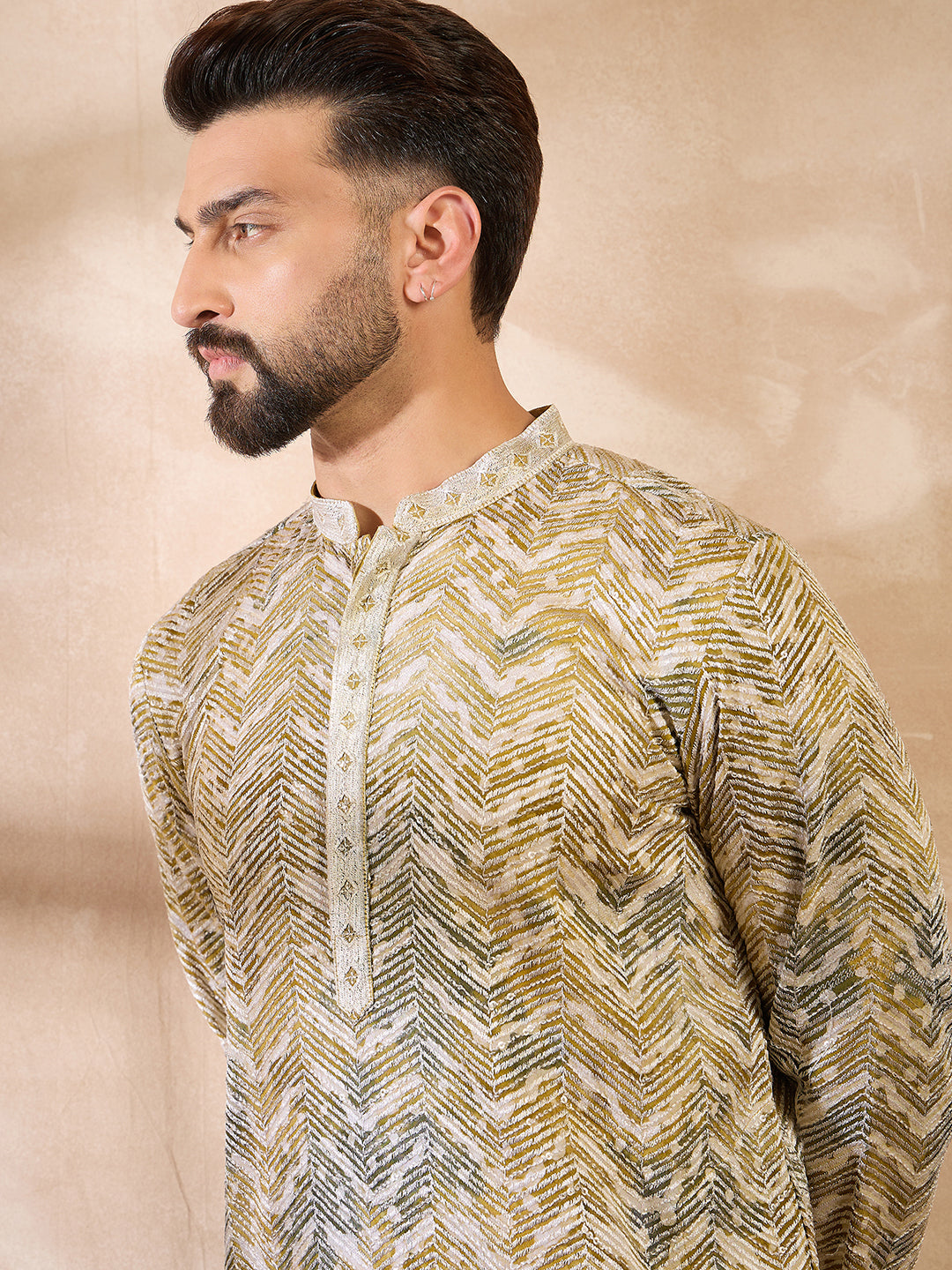 Ethnic Bay Men Green Silk Blend Solid Embroidered Straight Kurta-MKU1730