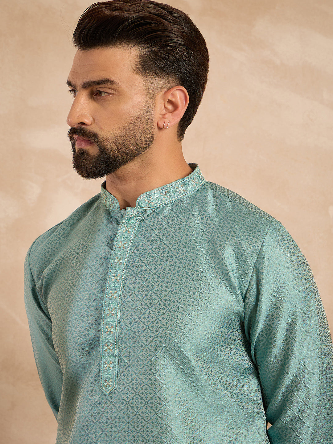 Ethnic Bay Men Green Polyester Solid Embroidered Straight Kurta